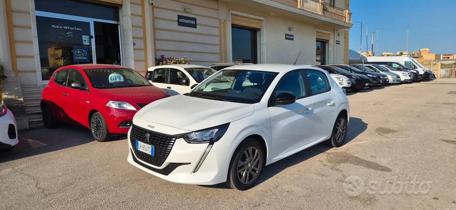Peugeot 208