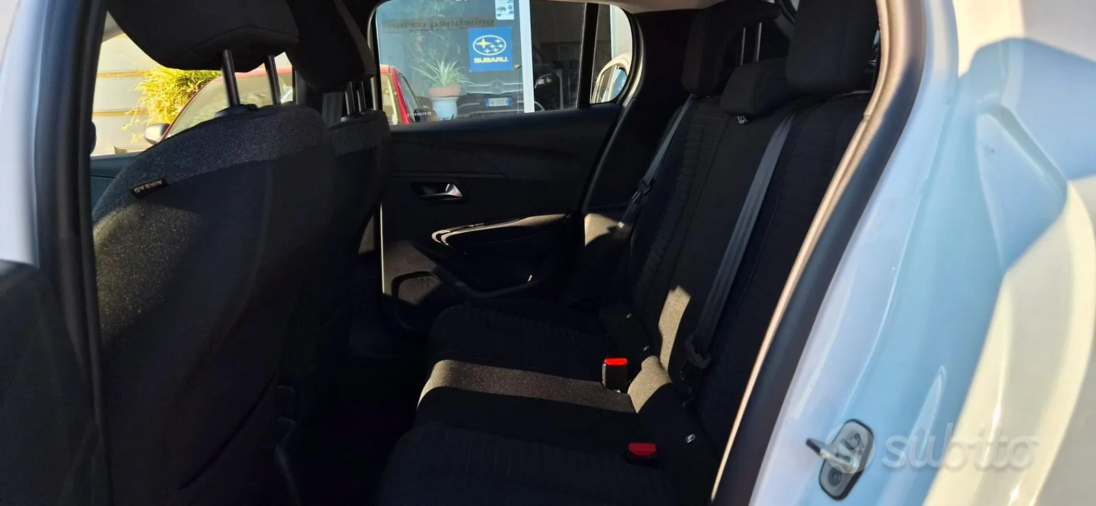 Peugeot 208 2022 photo 5