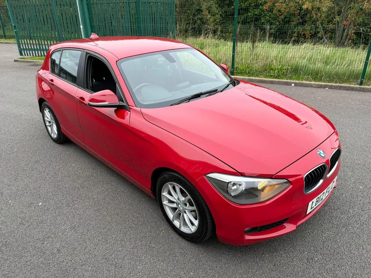 BMW 1 Series 2012 photo 2