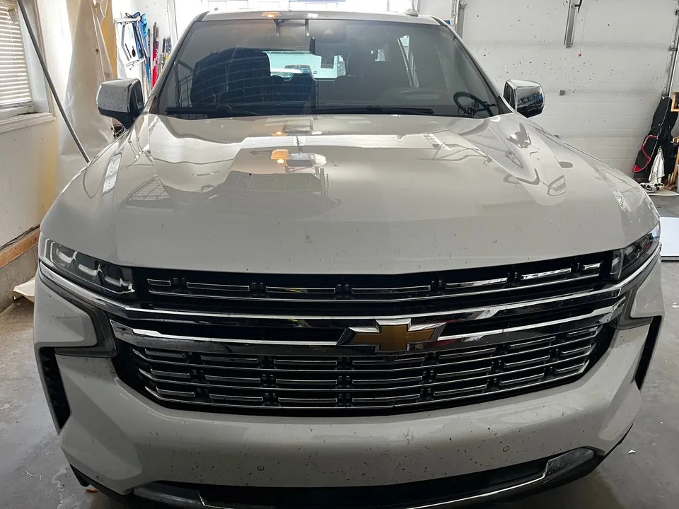 Chevrolet Suburban 2024 photo 4