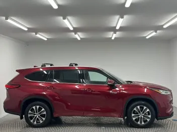 Toyota Highlander 2021 photo 3