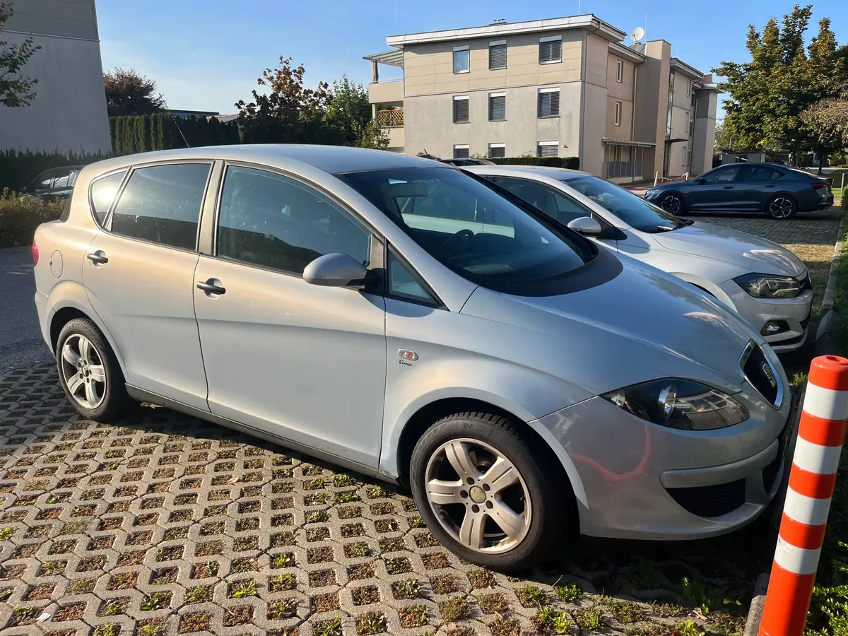 Seat Toledo 2006 photo 2