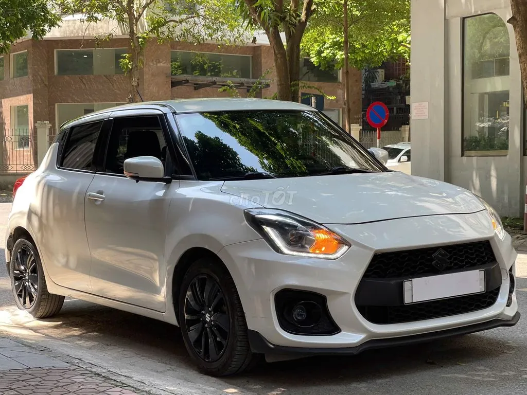 Suzuki Swift 2019 photo 2