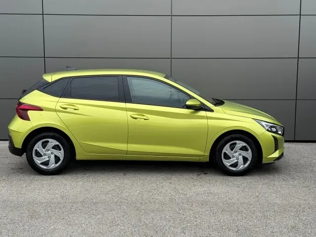 Hyundai I20 photo 2