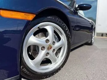 Porsche Boxster 1998 photo 2