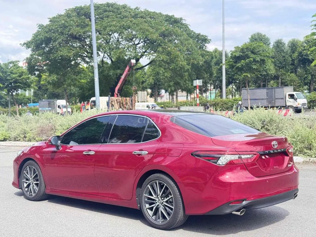 Toyota Camry 2022 photo 4