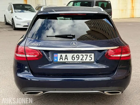 Mercedes-Benz C-Class 2016 photo 3