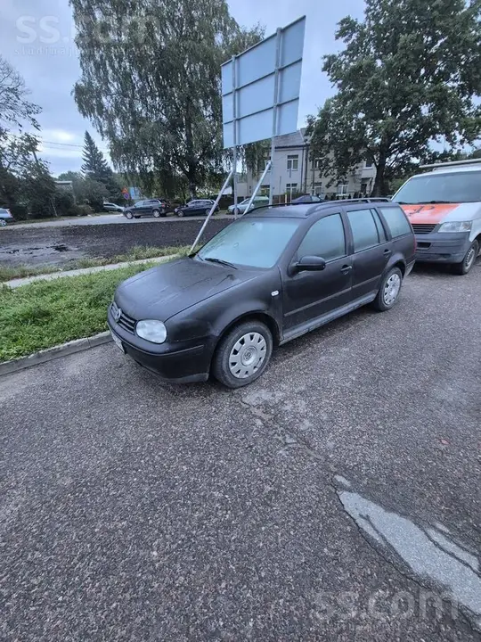 Volkswagen Golf 4 2001 photo 2