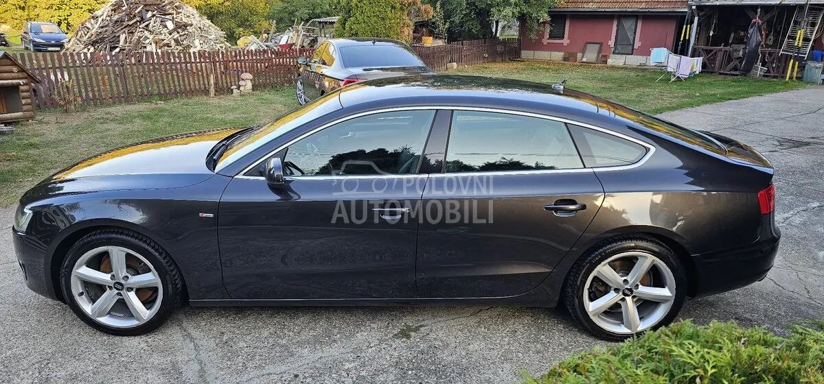 Audi A5 2011 photo 5