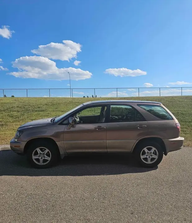 Lexus Rx300 1999 photo 2