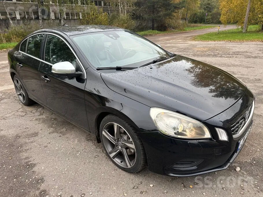 Volvo S60