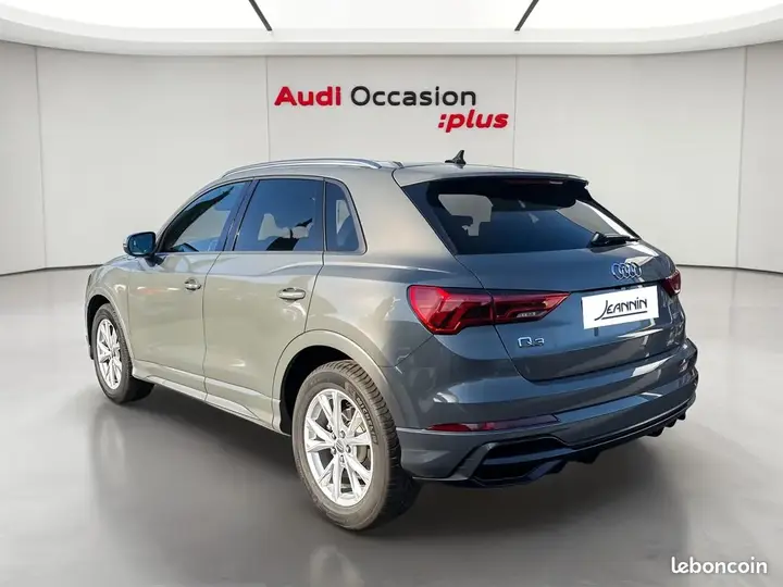 Audi Q3 2019 photo 3