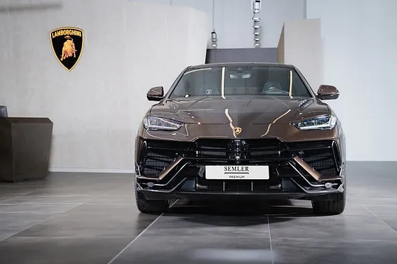 Lamborghini Urus 2023 photo 2