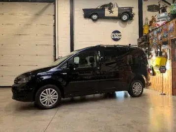 Volkswagen Caddy Maxi 2016 photo 3