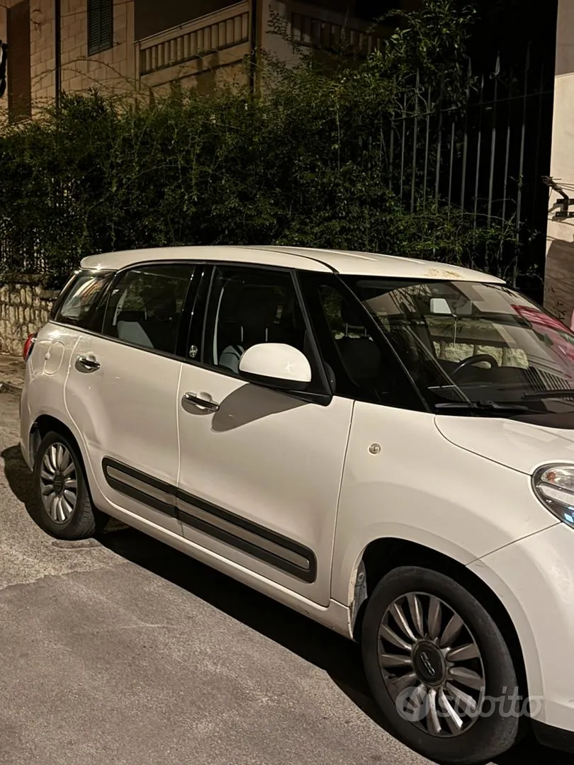 Fiat 500L 2015 photo 2