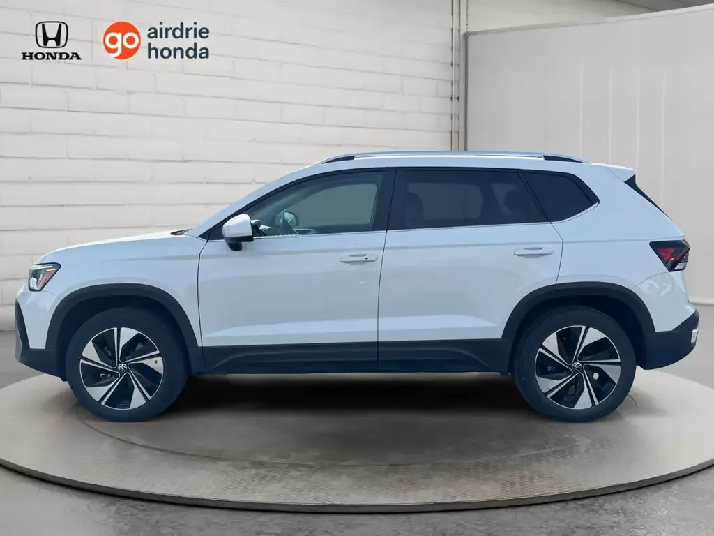 Volkswagen Taos 2026 photo 2