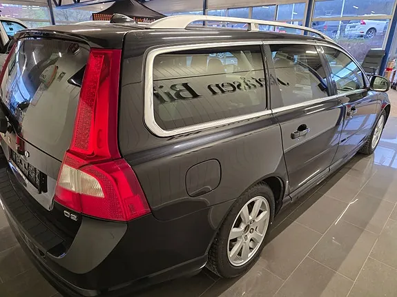Volvo V70 2012 photo 4