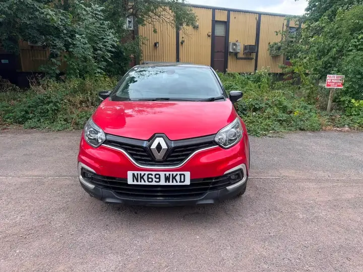 Renault Captur 2019 photo 2