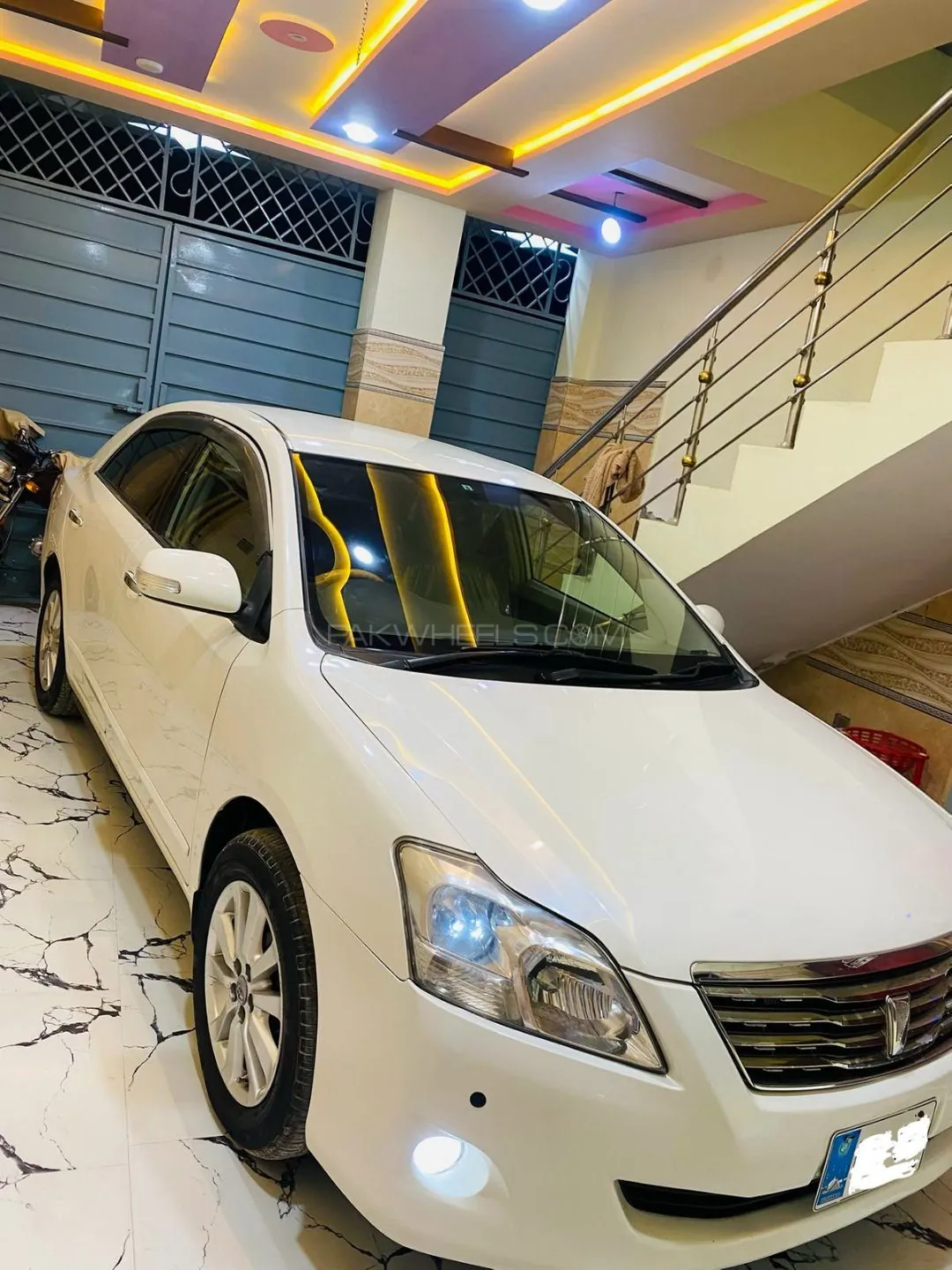 Toyota Premio