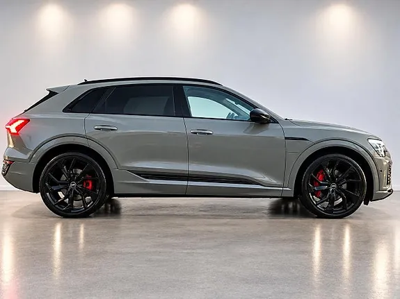 Audi Q8 E-Tron 2024 photo 4