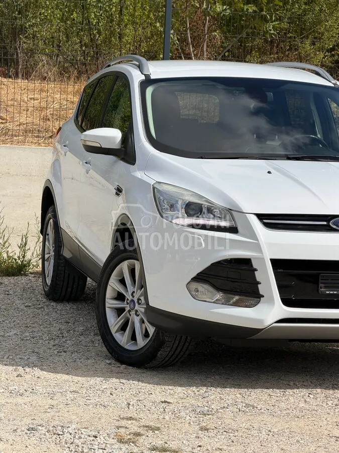 Ford Kuga 2015 photo 4