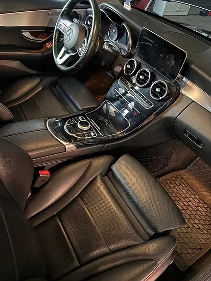 Mercedes-Benz C200 2019 photo 5