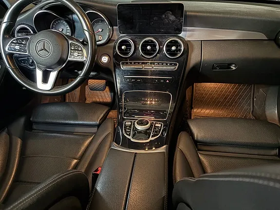Mercedes-Benz C200 2019 photo 3