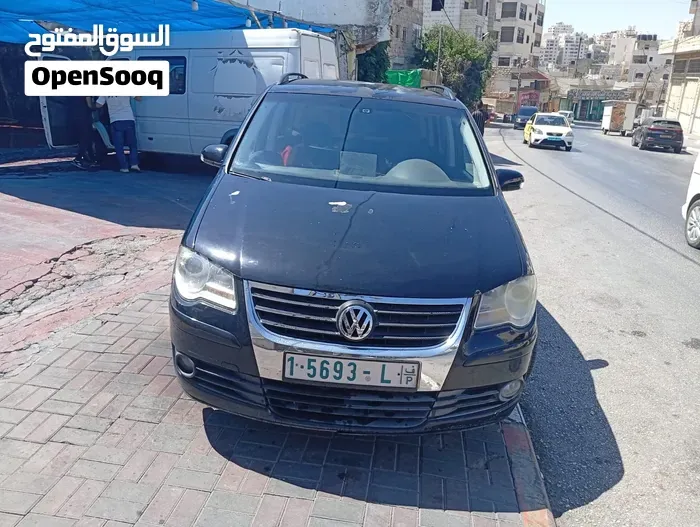 Volkswagen Touran 2008 photo 4