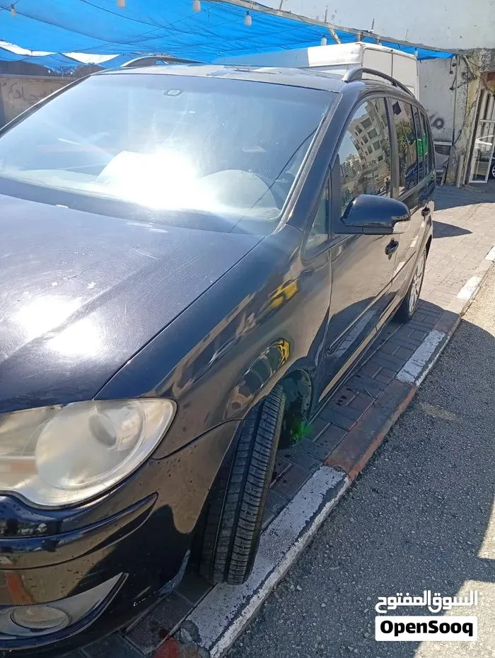 Volkswagen Touran 2008 photo 3