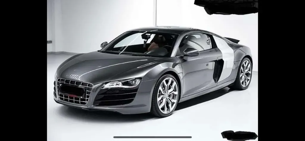 Audi R8