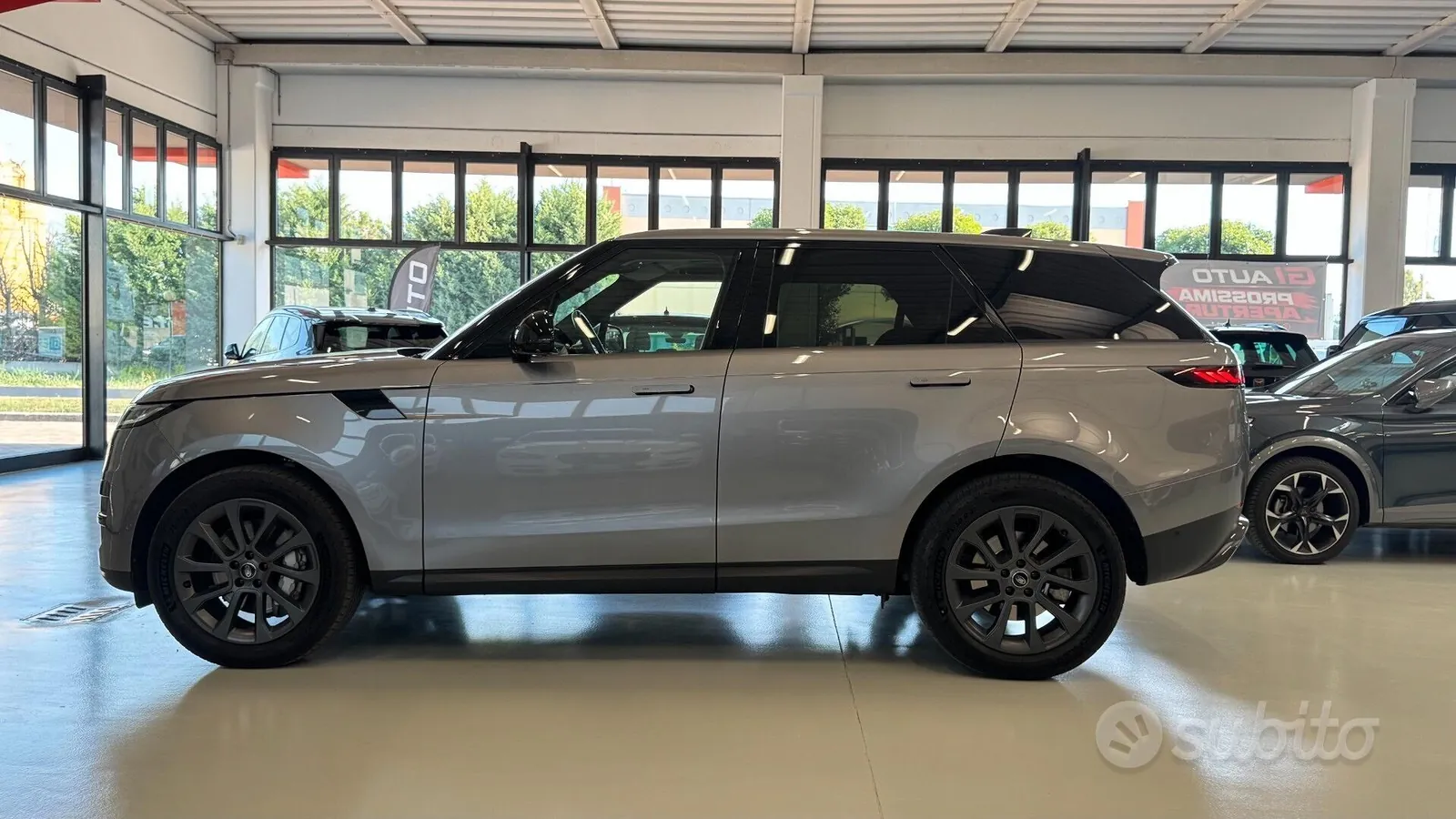Land Rover Range Rover Sport 2024 photo 5