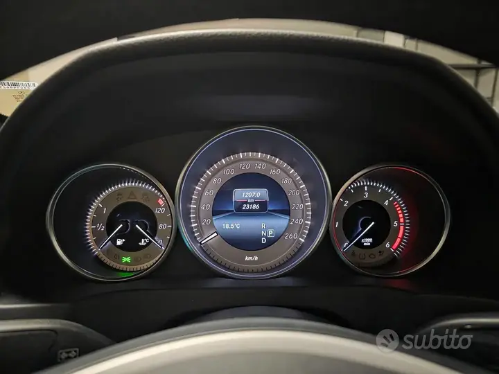 Mercedes-Benz E-Class 2015 photo 5