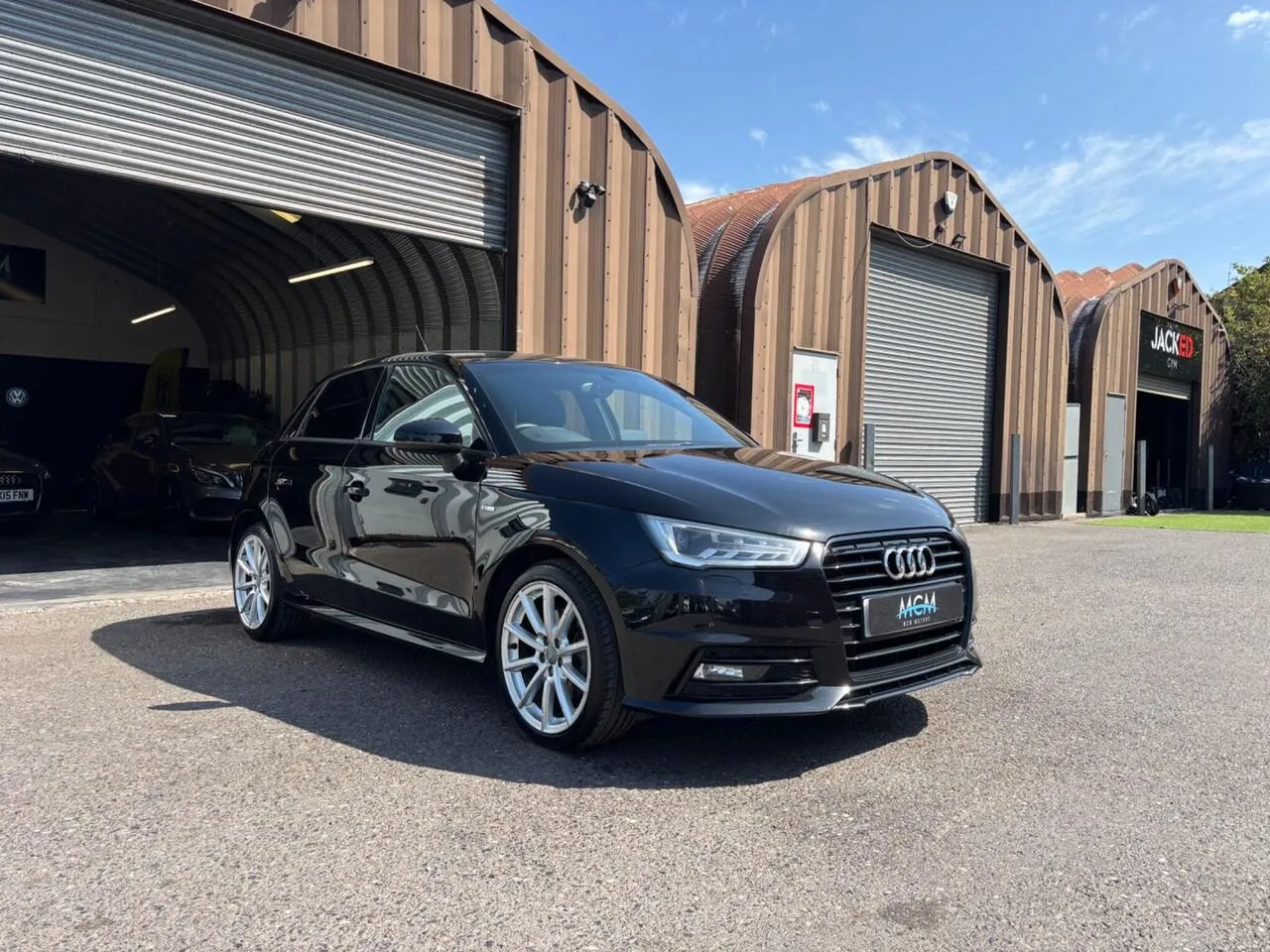 Audi A1 2016 photo 2