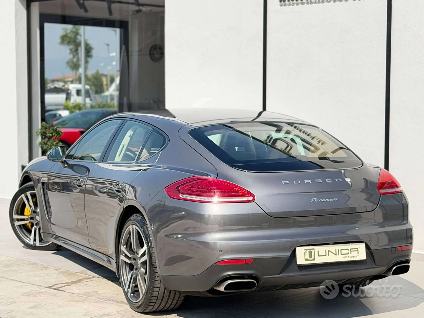 Porsche Panamera 2014 photo 3