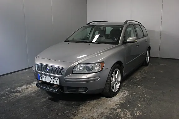 Volvo V50 2005 photo 2
