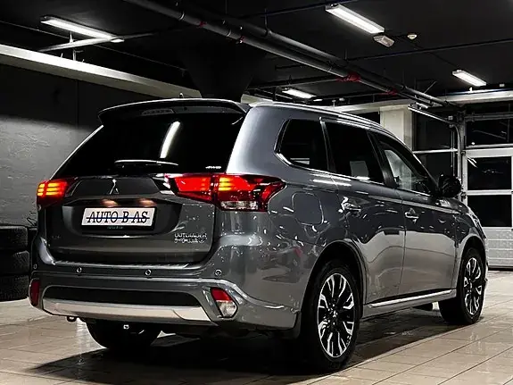 Mitsubishi Outlander 2016 photo 5