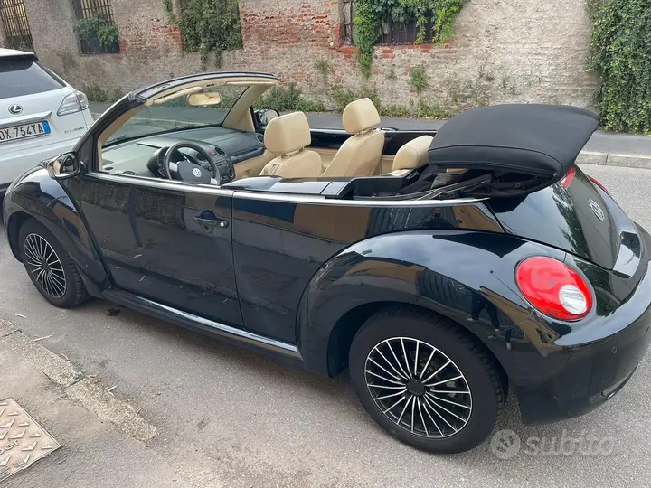 Volkswagen New Beetle 2008 photo 3