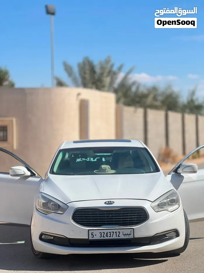 Kia Quoris