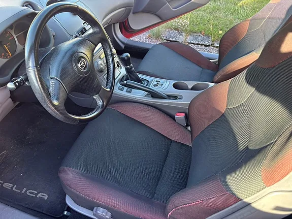 Toyota Celica 1999 photo 3