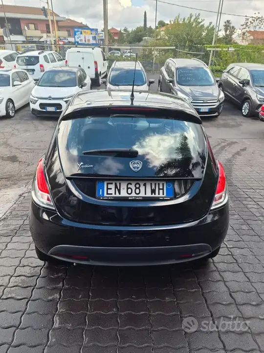 Lancia Ypsilon 2012 photo 5
