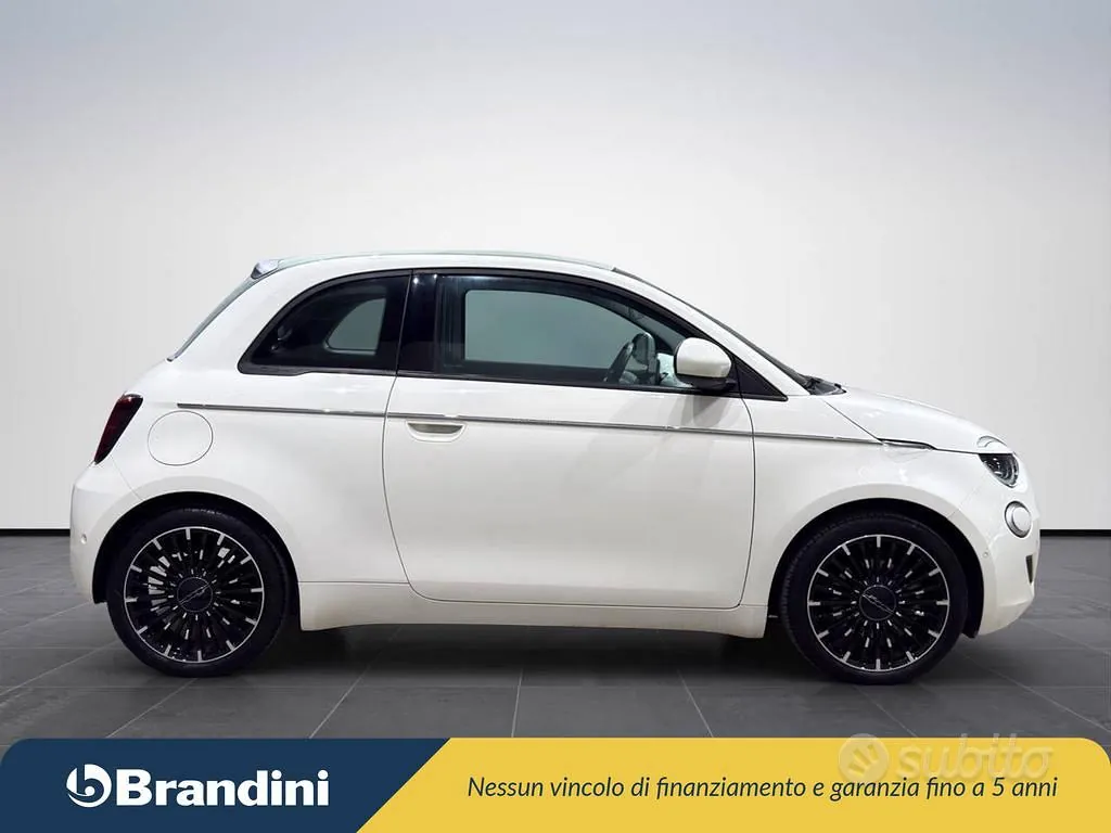 Fiat 500 2021 photo 5