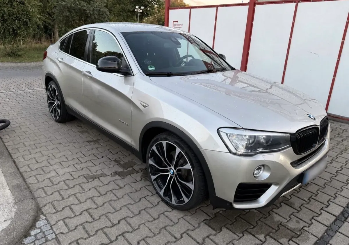 BMW X4 2016 photo 3