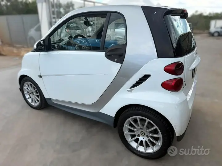 Smart Fortwo 2007 photo 2