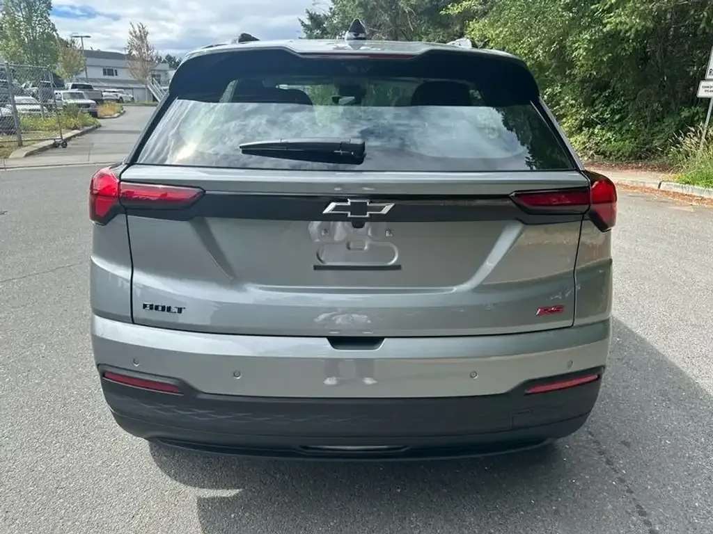 Chevrolet Bolt 2027 photo 4