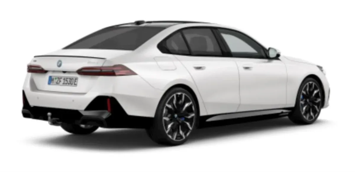 BMW 5 Series photo 2
