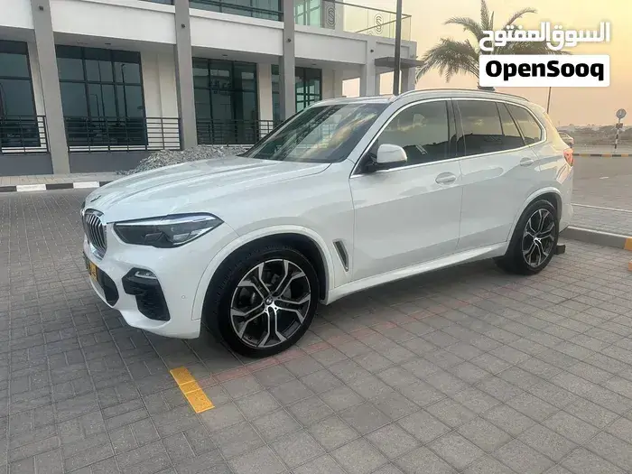 BMW X5 2023 photo 2