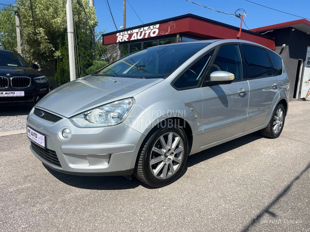 Ford S-Max 2010 photo 5