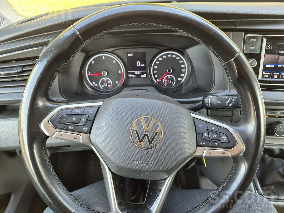Volkswagen Transporter 2021 photo 4