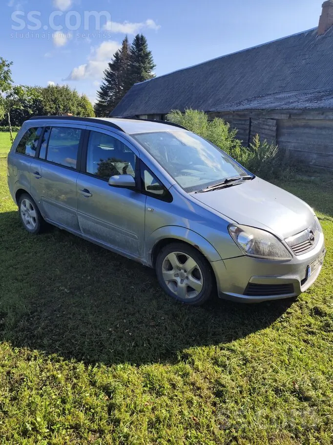 Opel Zafira 2005 photo 3