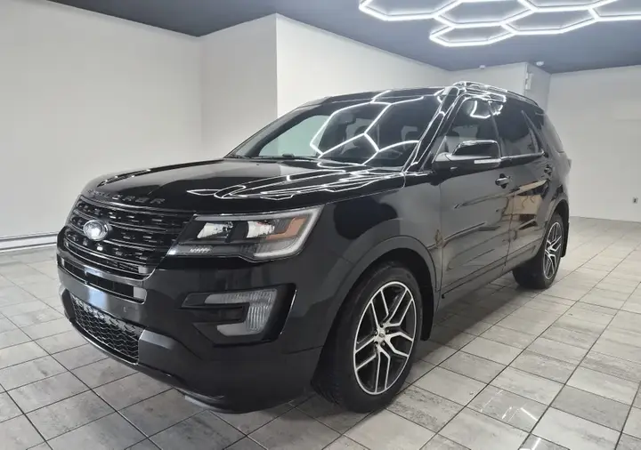 Ford Explorer Sport